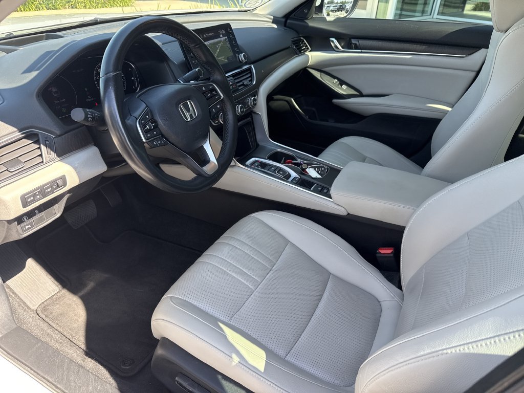 Used 2020 Honda Accord Touring image 10