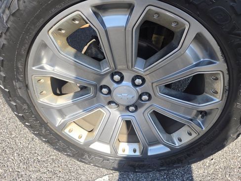 Used 2018 Chevrolet Silverado 1500 LT image 8