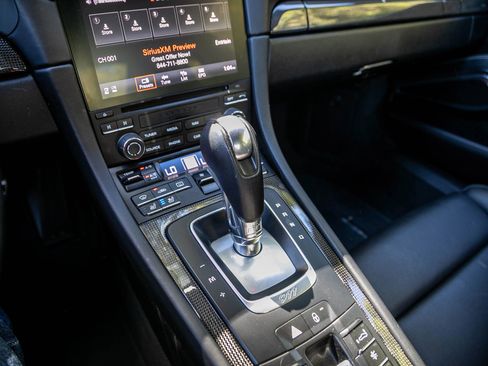 Used 2018 Porsche 911 Turbo S AWD/4WD image 30