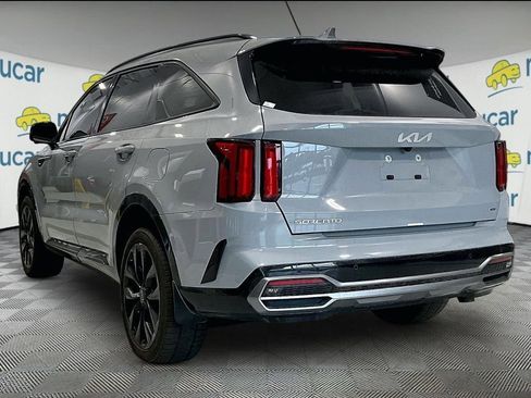 Used 2023 Kia Sorento SX AWD/4WD image 5