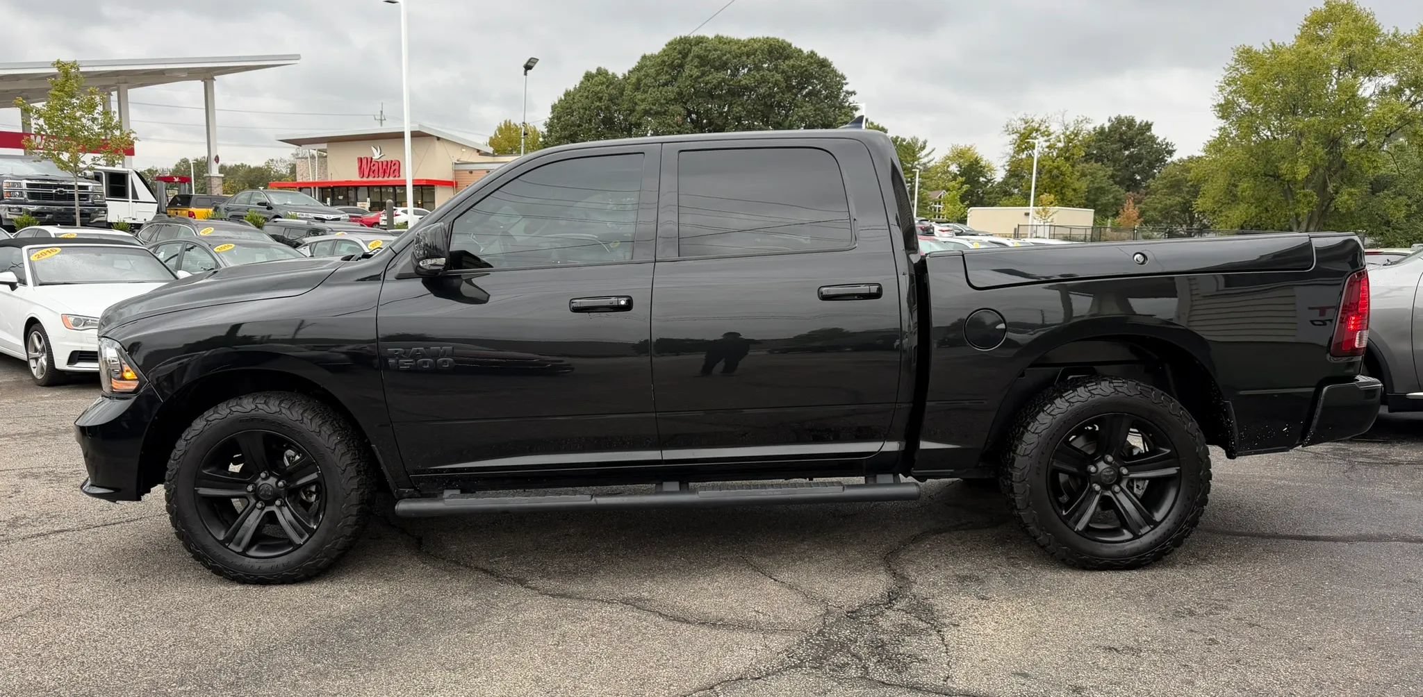Used 2017 RAM 1500 Sport w/ Convenience Group AWD/4WD image 2