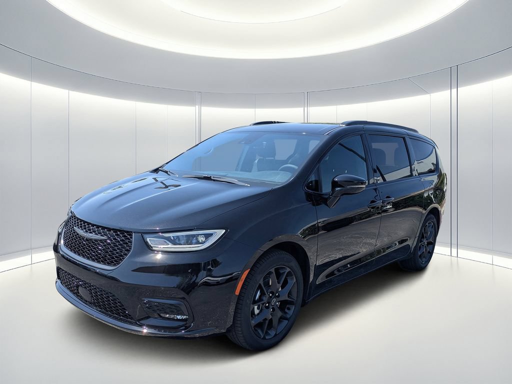 New 2026 Chrysler Pacifica Select w/ S Appearance Package FWD image 8