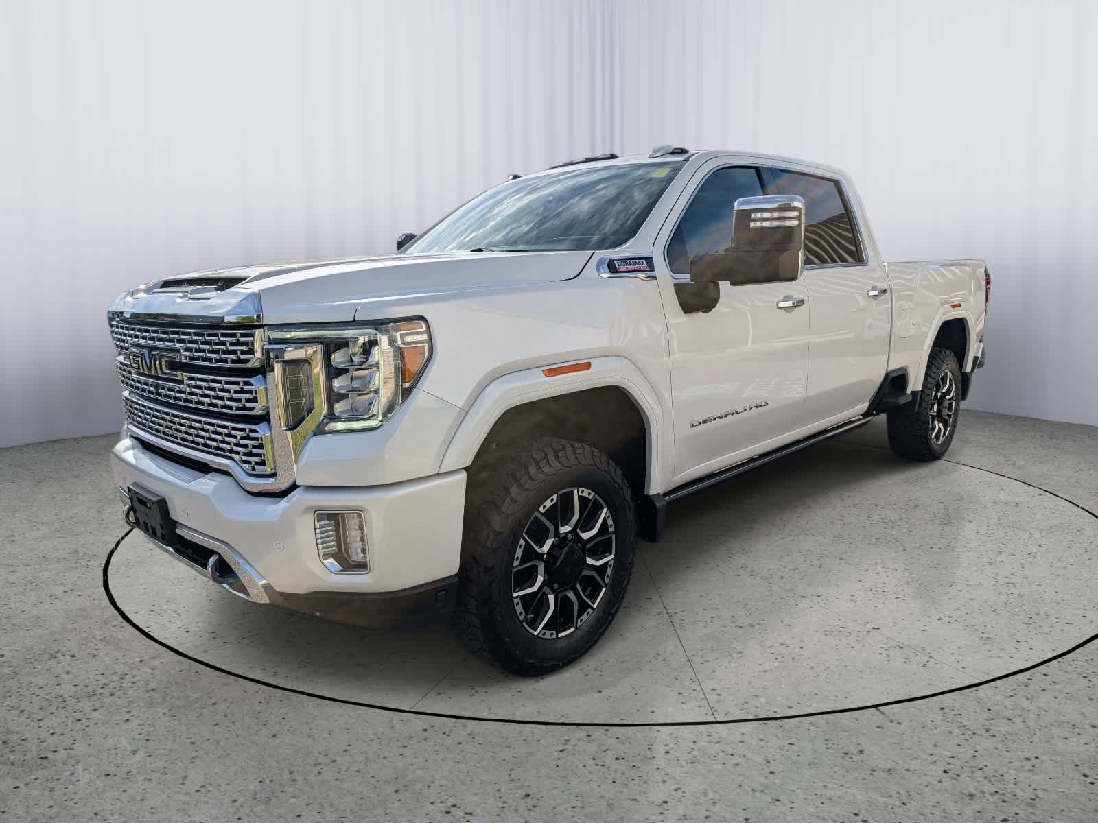 Certified 2023 GMC Sierra 3500 Denali w/ Denali Ultimate Package AWD/4WD image 7