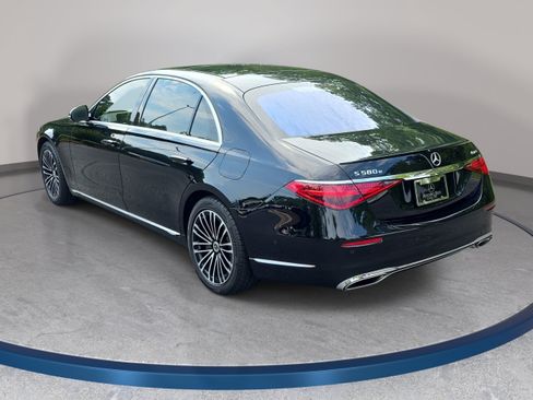 Certified 2025 Mercedes-Benz S 580e 4MATIC Sedan image 7