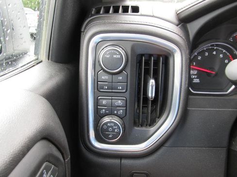 Used 2022 Chevrolet Silverado 1500 LTZ w/ LTZ Convenience Package II image 55