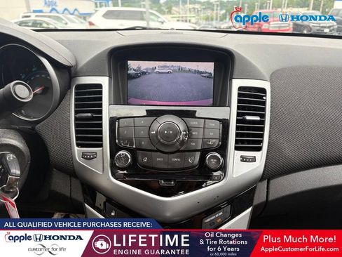 Used 2014 Chevrolet Cruze LT FWD image 9