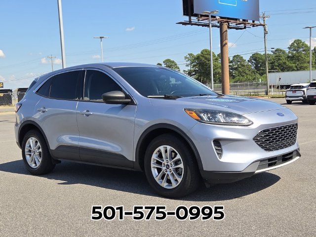 Used 2022 Ford Escape SE w/ Convenience Package FWD image 4