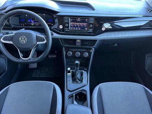 Used 2024 Volkswagen Taos S FWD image 15