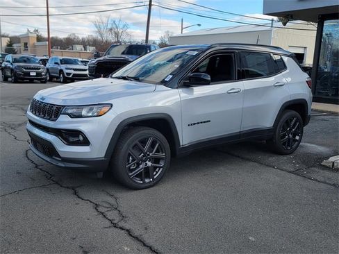 New 2026 Jeep Compass Limited image 5