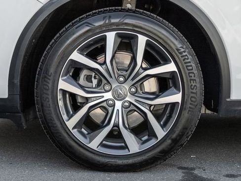 Used 2024 Acura MDX SH-AWD w/ Technology Package image 16