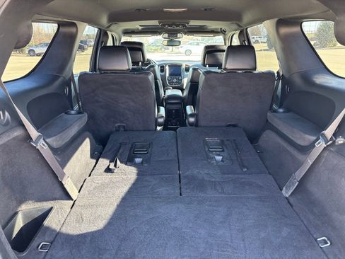 Used 2019 Dodge Durango R/T w/ Blacktop Package image 12