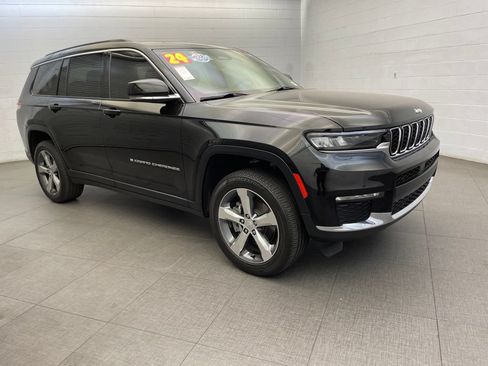 Certified 2024 Jeep Grand Cherokee L Limited AWD/4WD image 5