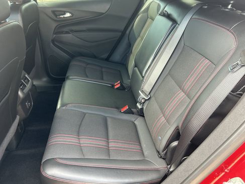 Used 2023 Chevrolet Equinox RS image 16