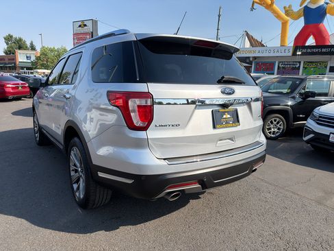 Used 2018 Ford Explorer Limited AWD/4WD image 5