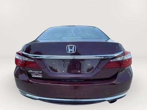 Used 2016 Honda Accord EX image 8