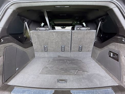 Used 2023 Cadillac Escalade ESV Sport image 28