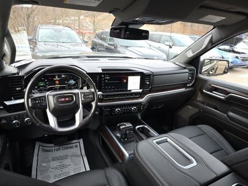 Used 2022 GMC Sierra 1500 SLT w/ SLT Premium Plus Package image 12