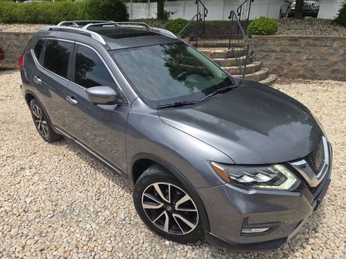 Used 2017 Nissan Rogue SL w/ SL Premium Package AWD/4WD image 31