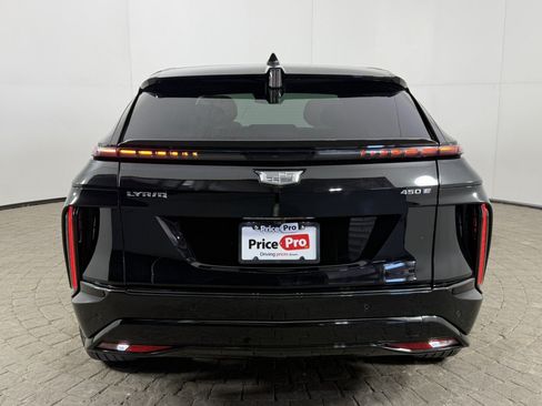 Used 2024 Cadillac Lyriq Sport RWD image 6