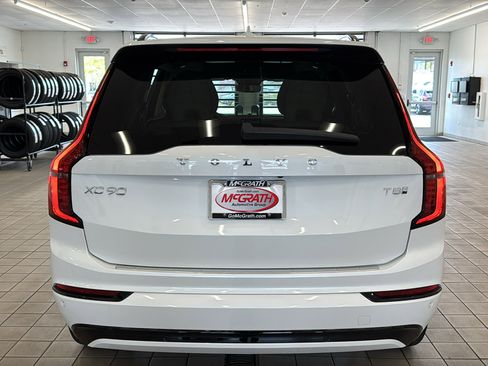 New 2026 Volvo XC90 T8 Ultra w/ Lounge Package AWD/4WD image 6