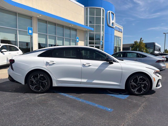 Used 2025 Kia K5 GT-Line w/ GT-Line Premium Package FWD image 5