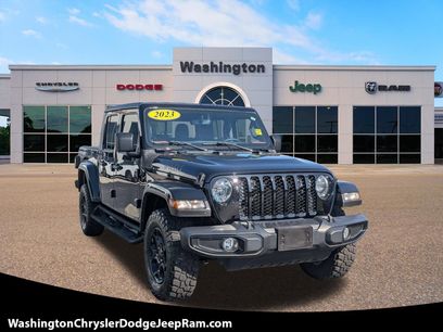 Used 2023 Jeep Gladiator Willys