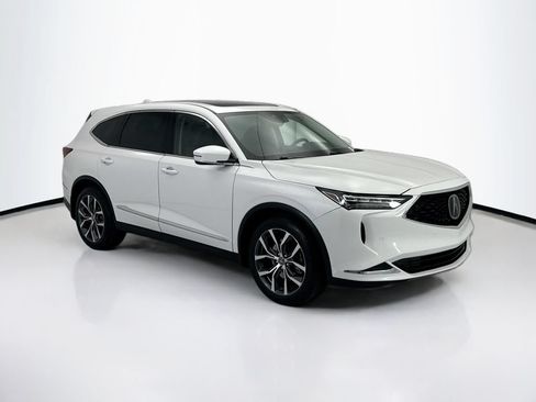 Used 2024 Acura MDX SH-AWD w/ Technology Package image 3