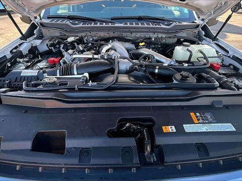 Used 2023 Ford F350 Lariat w/ Chrome Package image 10