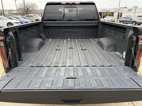 Used 2024 GMC Sierra 2500 AT4 w/ AT4 Premium Plus Package image 29