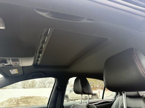 Used 2016 Volkswagen Jetta GLI SEL image 6