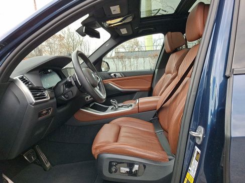 Used 2022 BMW X5 xDrive45e w/ M Sport Package image 13