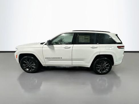 New 2026 Jeep Grand Cherokee Limited AWD/4WD image 9