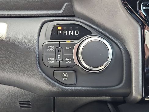 New 2026 RAM 1500 Big Horn AWD/4WD image 27