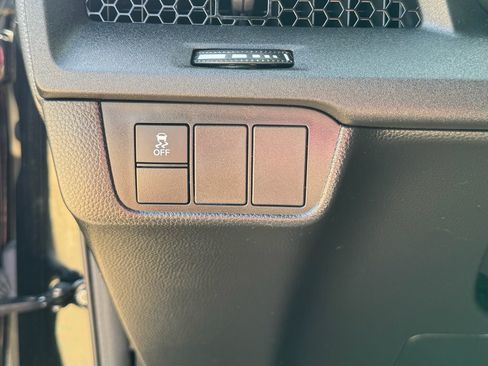 Certified 2025 Honda CR-V Sport image 12