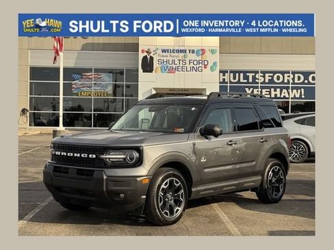 Used 2025 Ford Bronco Sport Outer Banks w/ Outer Banks Tech Package+ AWD/4WD image 1