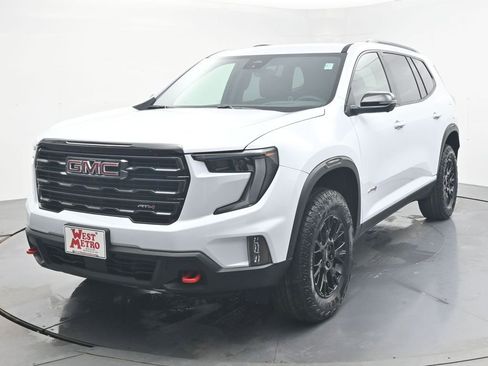 New 2026 GMC Acadia AT4 w/ Luxury Package AWD/4WD image 2