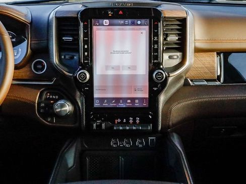 New 2026 RAM 1500 Limited AWD/4WD image 16