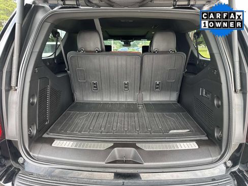 Used 2023 GMC Yukon XL Denali Ultimate image 13