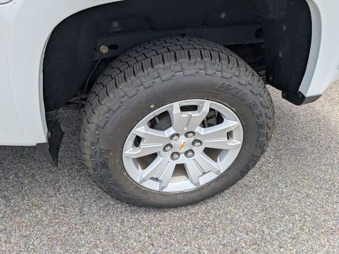 Used 2018 Chevrolet Colorado LT w/ LT Convenience Package RWD image 31