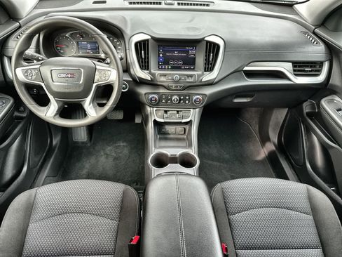 Used 2024 GMC Terrain SLE w/ Driver Convenience Package FWD image 20