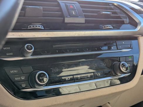 Used 2019 BMW X3 sDrive30i w/ Driving Assistance Package image 9