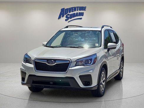 Used 2019 Subaru Forester Premium AWD/4WD image 2