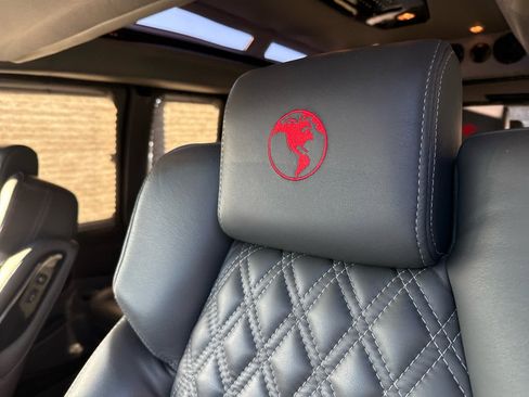 Used 2023 Chevrolet Express 2500 image 15