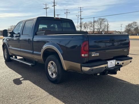 Used 2006 Ford F250 Lariat image 10
