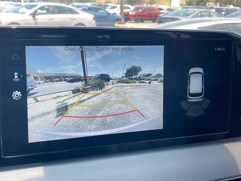 Used 2025 Hyundai Palisade SEL FWD image 18