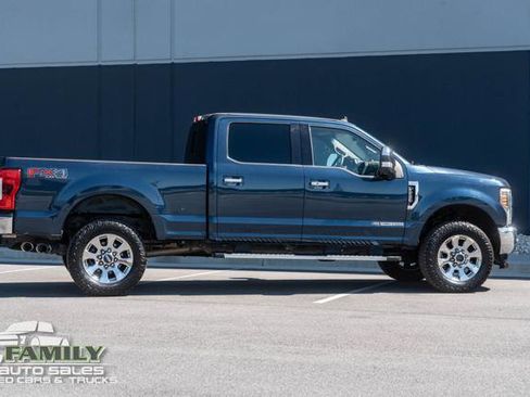 Used 2019 Ford F250 Lariat w/ Lariat Ultimate Package AWD/4WD image 10