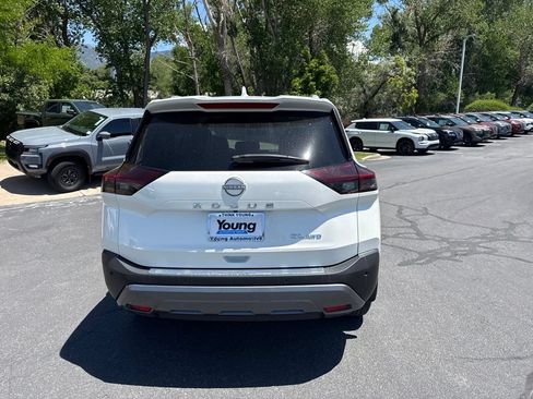 Used 2023 Nissan Rogue SL w/ SL Premium Package AWD/4WD image 4