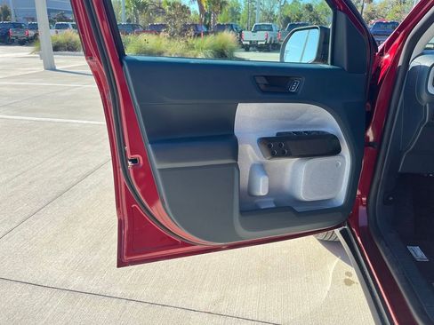 New 2026 Ford Maverick XLT image 13