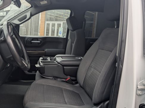 Used 2021 Chevrolet Silverado 1500 RST AWD/4WD image 14