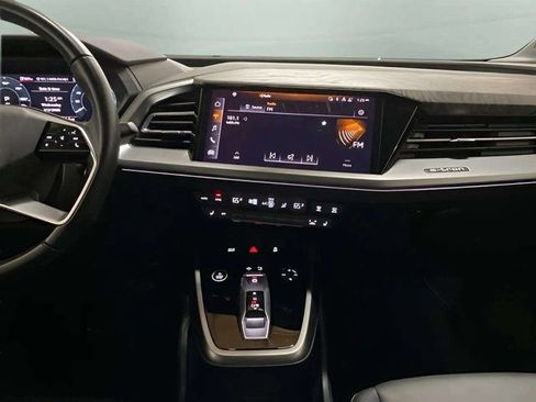 Used 2024 Audi Q4 e-tron Premium w/ Convenience Package image 13